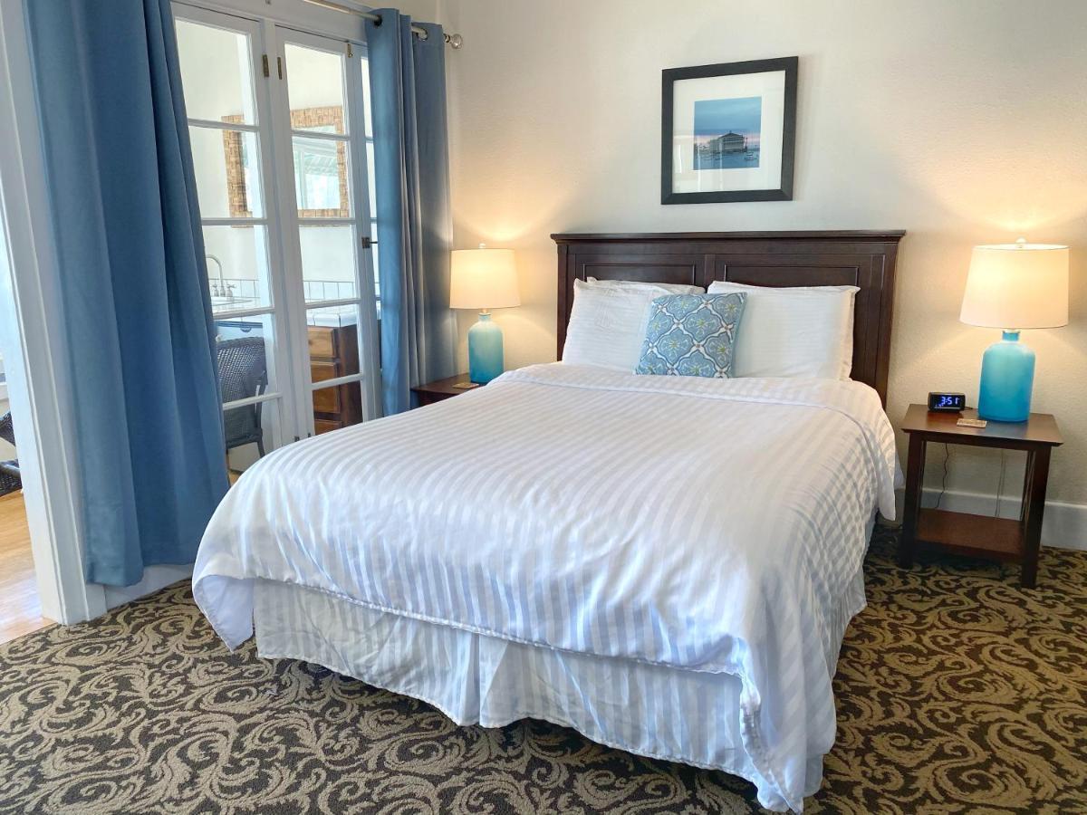 Hotel The Edgewater Avalon Esterno foto