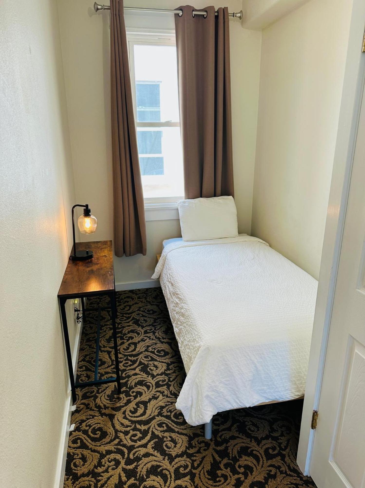 Hotel The Edgewater Avalon Esterno foto